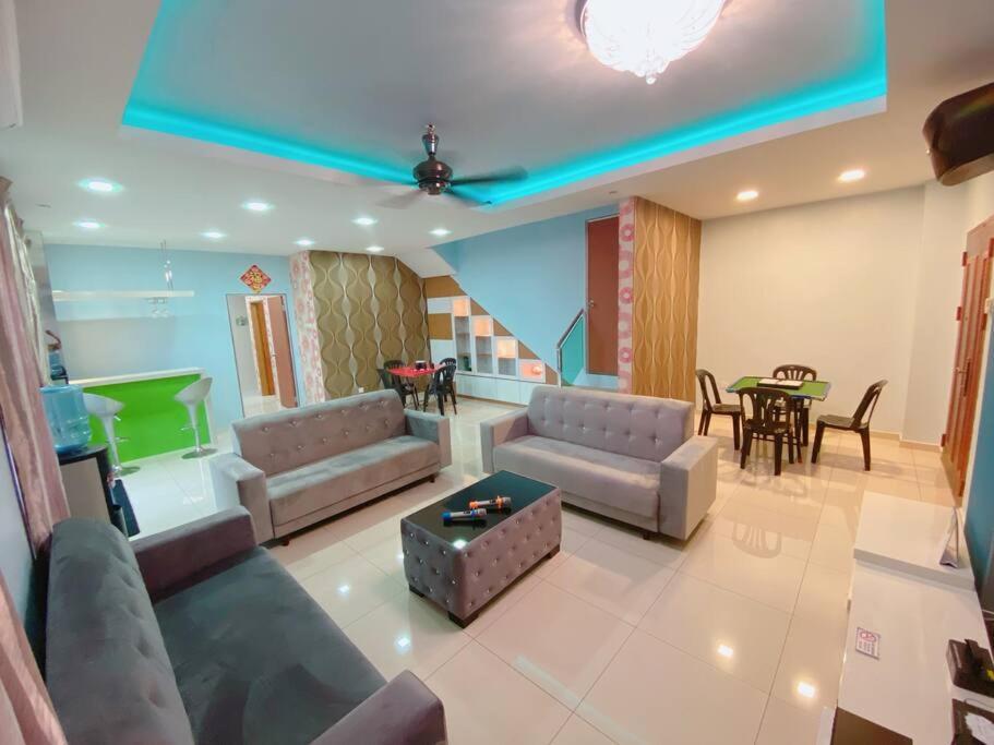 Holiday home A05 Tebrau Austin In Desa Tebrau *
